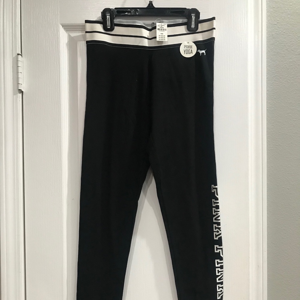 New Victoria’s Secret pink yoga leggings size Med